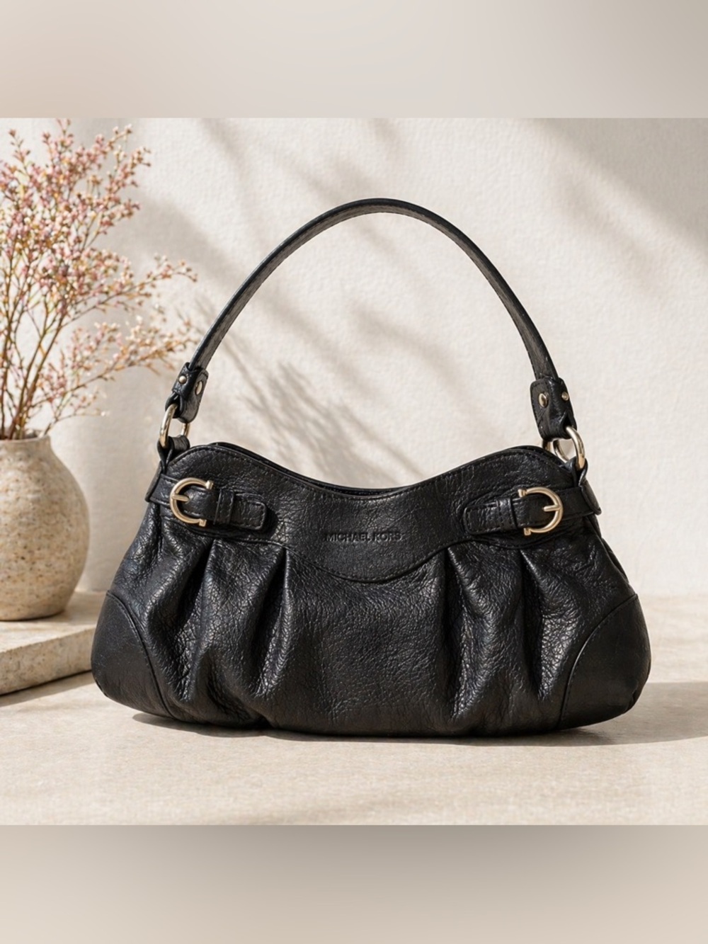 Ferragamo Vintage Black Leather Pochette Shoulder Bag Gancini Small